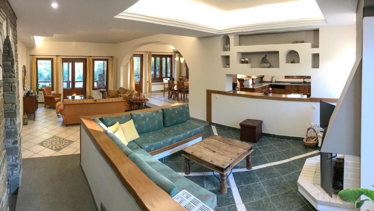 Вилла Mountain Breeze Sanctuary Волос Экстерьер фото