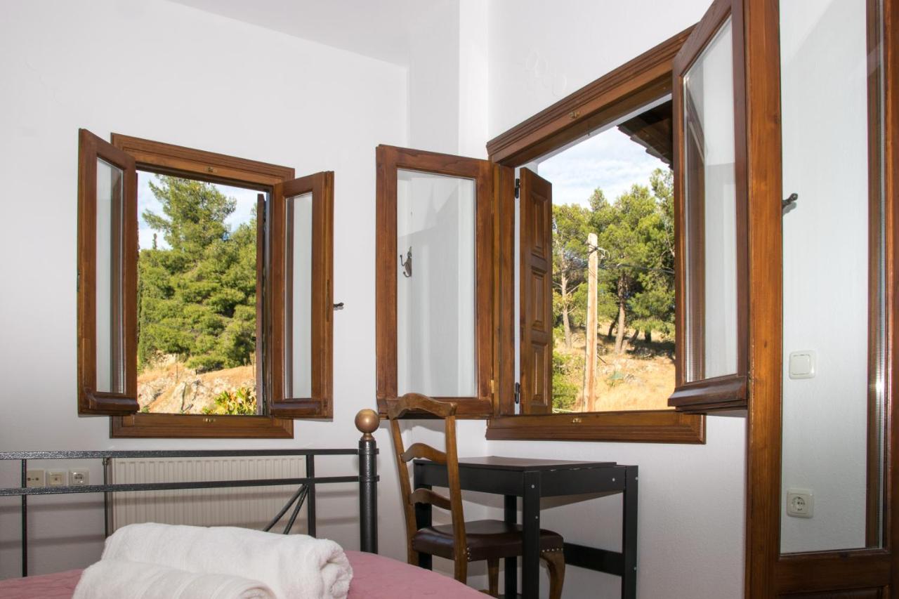 Вилла Mountain Breeze Sanctuary Волос Экстерьер фото
