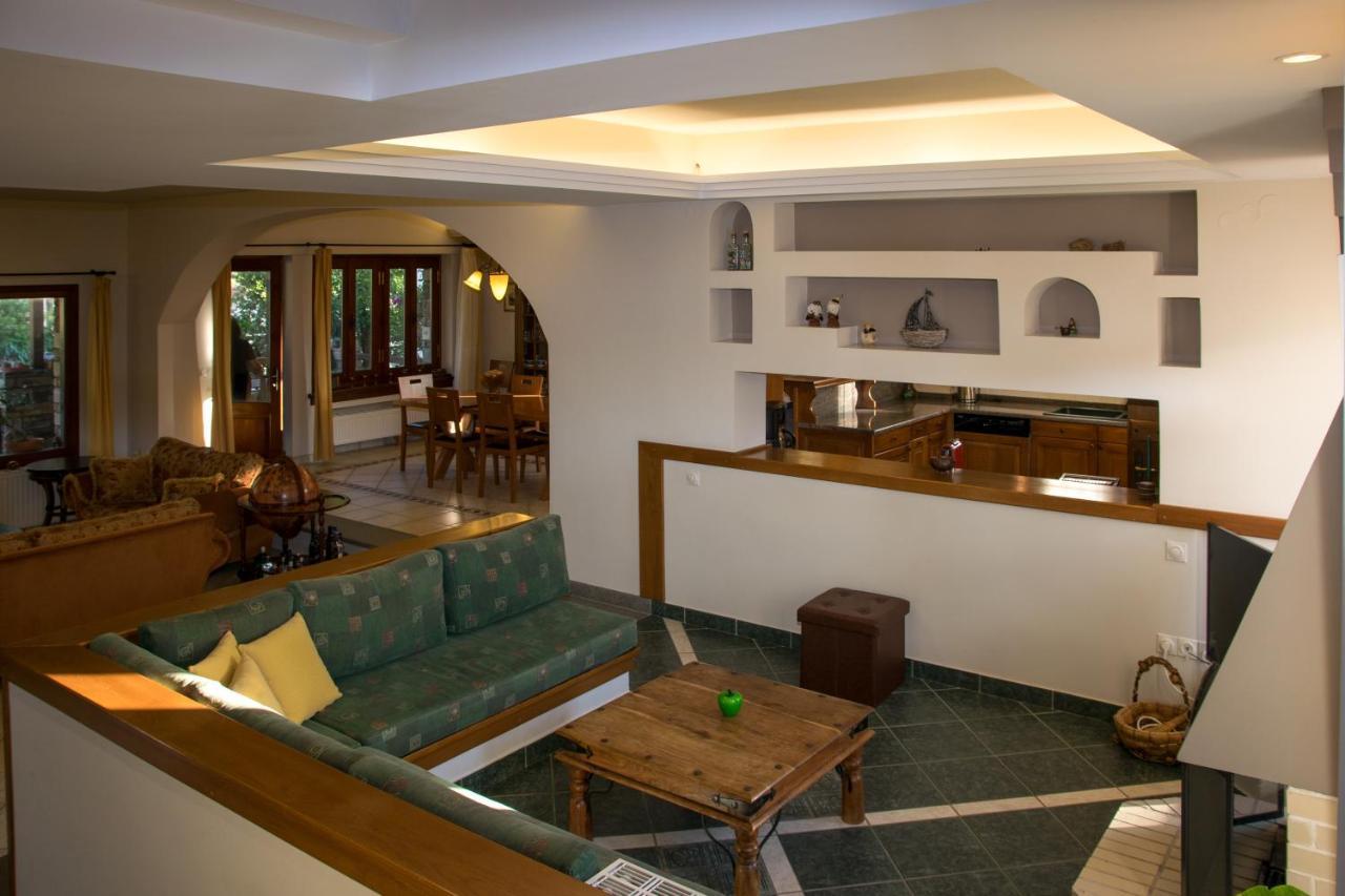 Вилла Mountain Breeze Sanctuary Волос Экстерьер фото